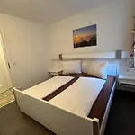 Gaestehaus Deml Lägenhet Berchtesgaden