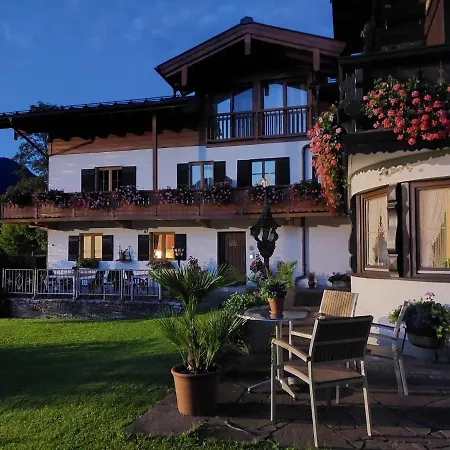 Gaestehaus Deml * Berchtesgaden